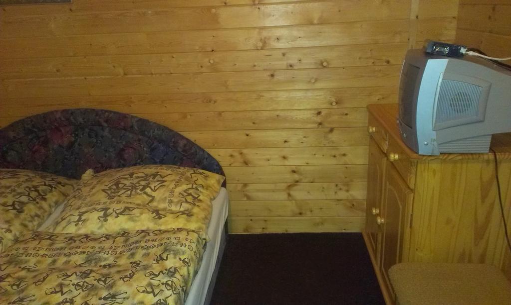 Pension Doctor Dvůr Králové nad Labem Rom bilde